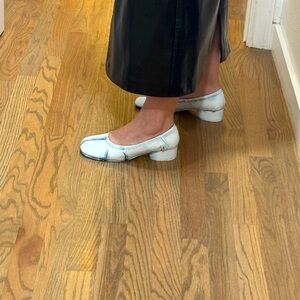 Hand painted black tabi heeled ballet flats